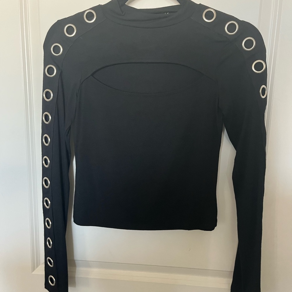 emma & sam black gromet detail long sleeve
